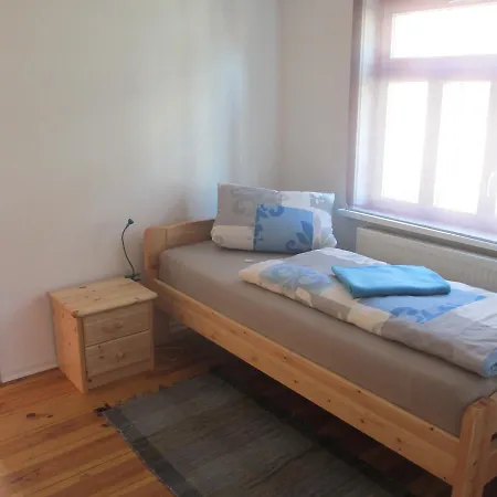 Apartment Ferienappartments Kirchhof Sallmannshausen