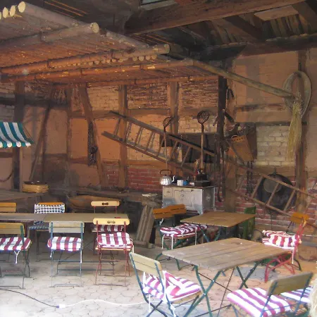 Ferienappartments Kirchhof Apartment Sallmannshausen