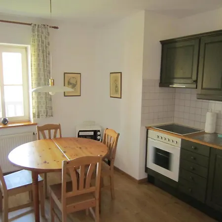 Ferienappartments Kirchhof * Sallmannshausen