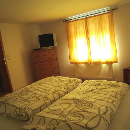 Ferienappartments Kirchhof *