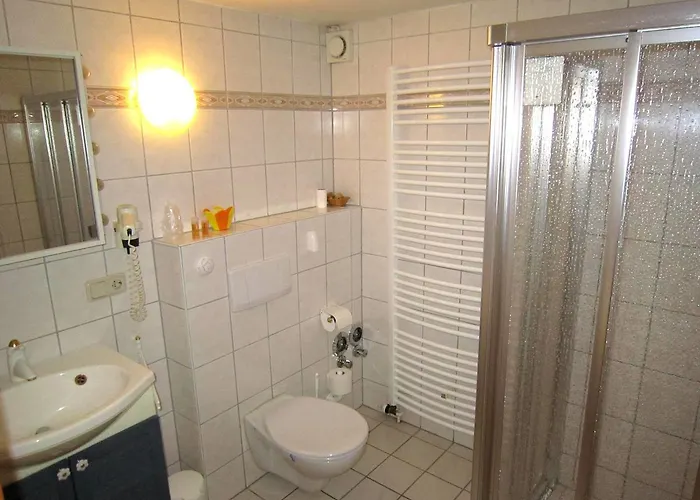 Ferienappartments Kirchhof Sallmannshausen