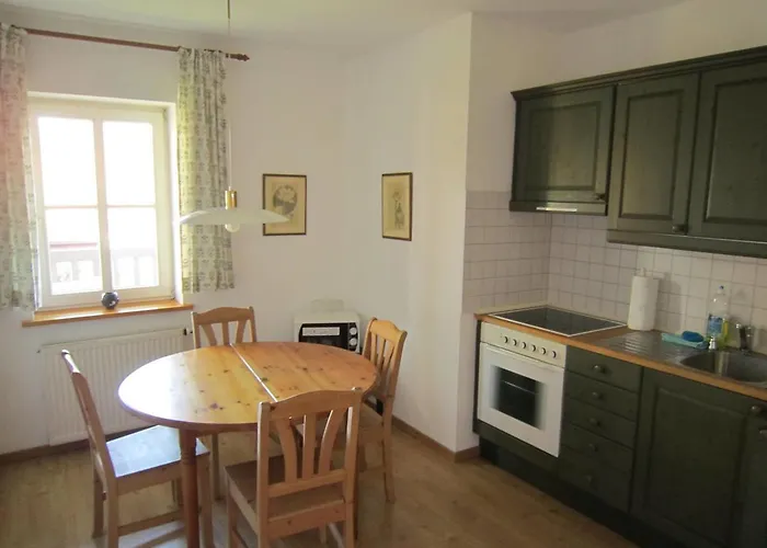 Ferienappartments Kirchhof * Sallmannshausen